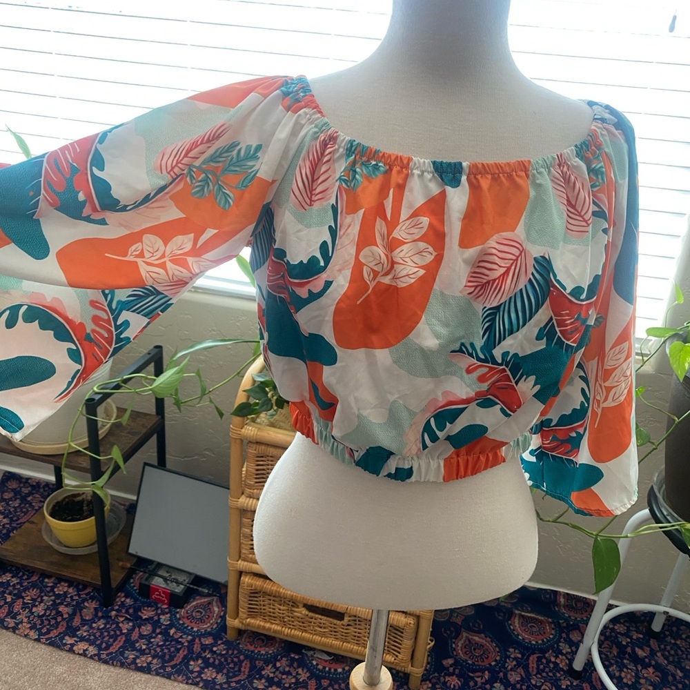 Floral Off-Shoulder Women Top lightweight